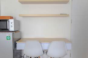 Cozy Living Studio Room At Urbantown Serpong Apartment