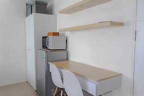 Cozy Living Studio Room At Urbantown Serpong Apartment