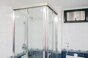 Spacious And Premium 3Br Apartment With City View Sudirman Tower Condo