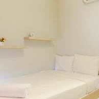 Fresh And Bright Studio Room At Nifarro Park Apartment