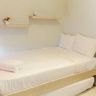 Fresh And Bright Studio Room At Nifarro Park Apartment