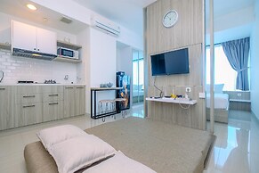 Fully Furnished With Comfy Design Studio Grand Kamala Lagoon Apartment