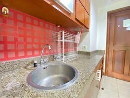 Well Appointed Studio Apartment At Galeri Ciumbuleuit 1