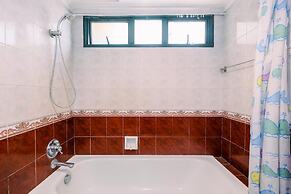 Luxury 3Br Apartment At Sudirman Tower Condominium