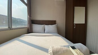 Lower Floor And Simply Modern 2Br Apartment At The Jarrdin Cihampelas