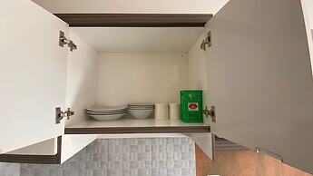 Comfortable And Simply Modern 2Br Apartment At The Jarrdin Cihampelas