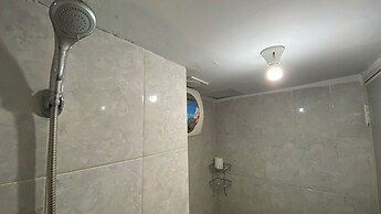 Comfortable And Simply Modern 2Br Apartment At The Jarrdin Cihampelas