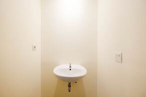 Cozy 2Br At Meikarta Apartment