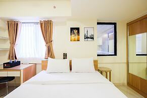 Comfy And Homey Studio Room At Meikarta Apartment