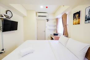 Comfy And Homey Studio Room At Meikarta Apartment