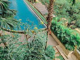 Minimalist And Cozy Stay 1Br Apartment At Mustika Golf Residence