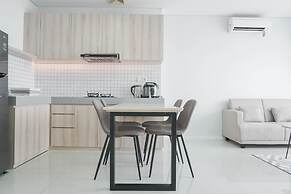 Comfortable And High Floor 1Br Paddington Heights Apartment