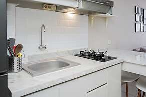 Homey And Simply 2Br At Akasa Pure Living Bsd Apartment