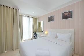 Homey And Comfy Studio Room At Menteng Park Apartment
