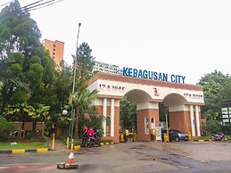 Cozy And Simply Studio At Kebagusan City Apartment