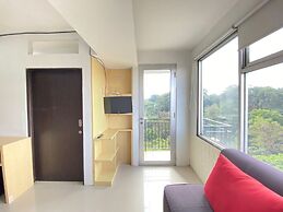 Comfortable 2Br Apartment Ac In Living Room At The Jarrdin Cihampelas