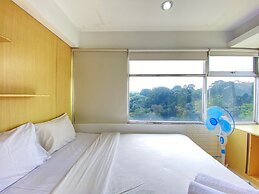 Comfortable 2Br Apartment Ac In Living Room At The Jarrdin Cihampelas