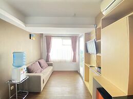 Quite 2Br Apartment Ac In Living Room At The Jarrdin Cihampelas