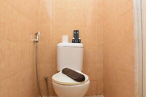 Homey And Modern 2Br At Menteng Square Apartment