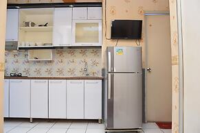 Homey And Modern 2Br At Menteng Square Apartment