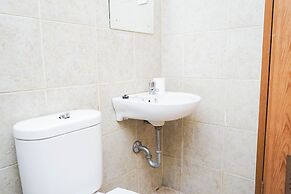 Comfort 2Br Apartment At Great Western Resort