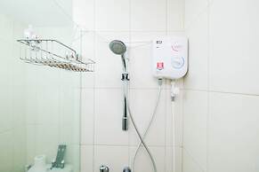 Simply Good Studio Room Apartment At Springlake Summarecon