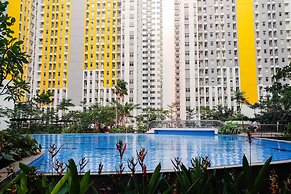 Simply Good Studio Room Apartment At Springlake Summarecon