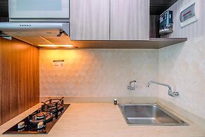 Comfortable Studio Room At Grand Kamala Lagoon Apartment