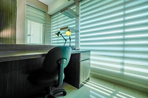 Comfortable Studio Room At Grand Kamala Lagoon Apartment