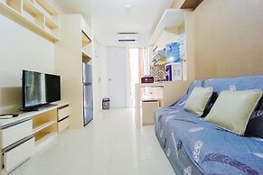 Nice And Comfort 2Br At Bassura City Apartment