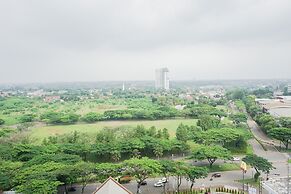 Homey And Cozy Studio Room At Tree Park City Bsd Apartment