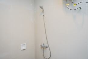 Homey And Cozy Studio Room At Tree Park City Bsd Apartment