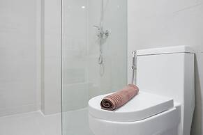 Nice And Modern 2Br At Daan Mogot City Apartment