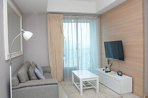 Homey And Cozy Stay 2Br At Casa Grande Apartment