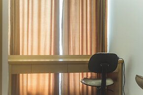 Comfy And Homey Studio Room At Grand Kamala Lagoon Apartment