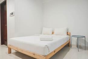 Gorgeous And Cozy Studio At West Vista Apartment