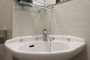 Elegant & Stylish Studio At Gateway Pasteur Apartment