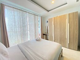 Pleasant 1Br Deluxe At Dago Suites Apartment Near Itb