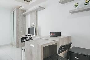 Cozy And Nice Studio At Amethyst Apartment