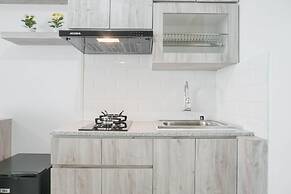Cozy And Nice Studio At Amethyst Apartment