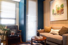 Exquisite 1Br Apartment At Puri Mas