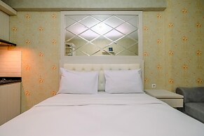 Relax And Homey Studio Room At Cinere Resort Apartment