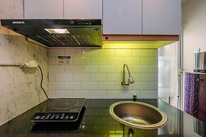 Homey And Simply 2Br Apartment At Cinere Resort