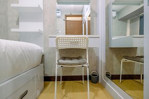 Homey And Simply 2Br Apartment At Cinere Resort