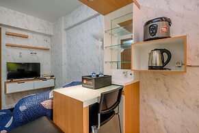 Homey And Simply 2Br Apartment At Cinere Resort