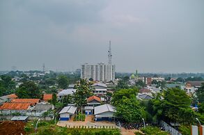Homey And Simple Studio At Serpong Greenview Apartment