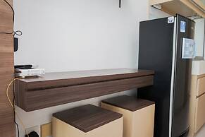 Nice And Elegant Studio At Tree Park City Apartment