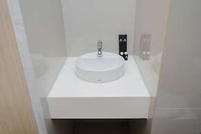 Nice And Elegant Studio At Tree Park City Apartment