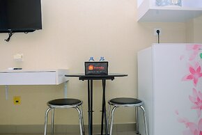 Comfy With Modern Style Springlake Summarecon Studio Apartment