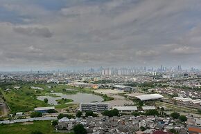 Cozy With Good Location Studio At Tifolia Apartment By Travelio